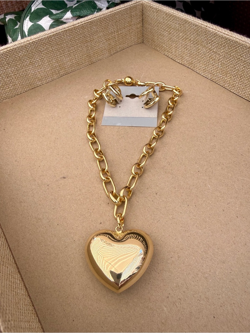 Gold Heart Pendant Chain Necklace and Clip-On Earrings - Women Jewelry